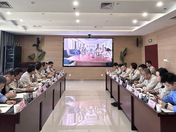 2025年6月11日上午，公司召開聚甲醛項(xiàng)目可行性研究報(bào)告內(nèi)審會-1.jpg